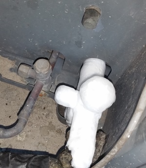 Why Is Ice On My Outside Air Conditioner Pipe?